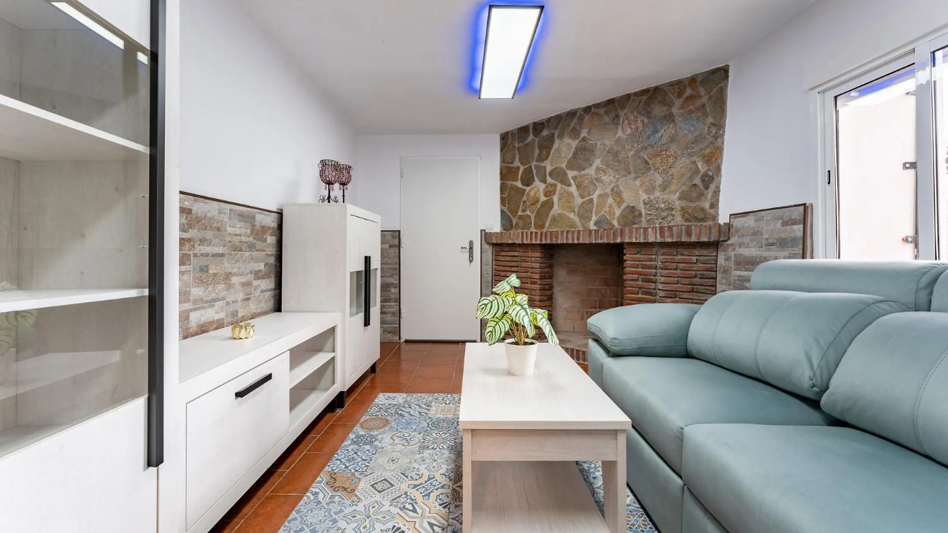 Chalet Malagasuite Villa Rural Alcaucín