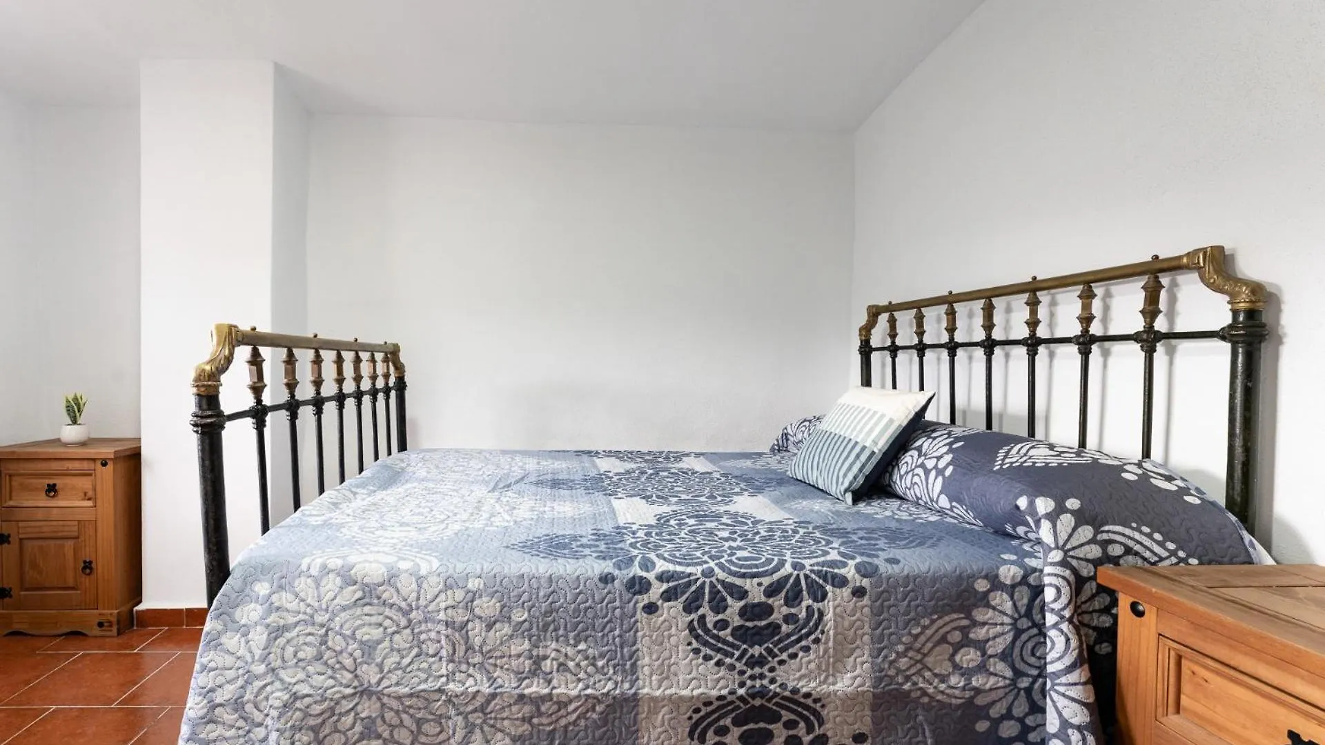 Malagasuite Villa Rural Alcaucín Σαλέ
