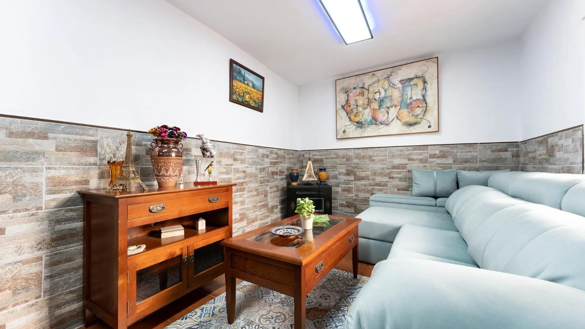 Malagasuite Villa Rural Alcaucín 0*,